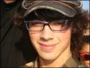 JOE JONAS LOOKING HOT