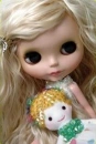 blonde blythe