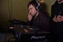 Pete Wentz - nose picker *lol*