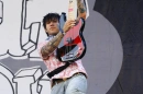 Pete & His Guitar