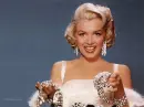 Marilyn Monroe-,