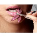 pink lips