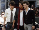 jonas,brothers