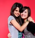 selena and demi