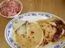 Pupusas de Queso