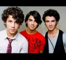 JONAS BROTHERS