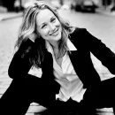 Laura linney