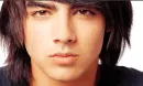 Joe Jonas <33
