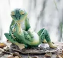 Frog Kiss
