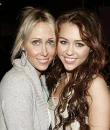 Hannah Montana and her mom