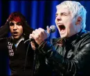 pete doesnt like gerards singing