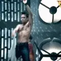 Robbie Williams strip