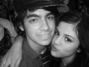 joe jonas and selena gomez
