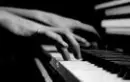 girl in piano