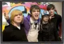 boys like girls.2