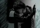 couple kissing