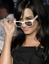 demi weraing 3d glasses