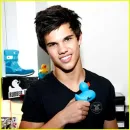Taylor Lautner