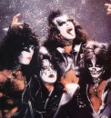 kiss
