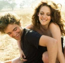 Robert Pattinson and Kristen Stewart