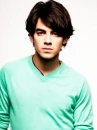 Joe<33