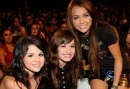 SELENA GOMEZ & DEMi LOVATO & MiLEY CYRUS