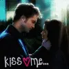 Kiss me - New moon