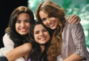 DEMi LOVATO, SELENA GOMEZ, & MiLEY CYRUS(: