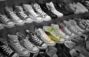 bE different!(it makes a statement.)