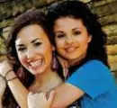 selena and demi