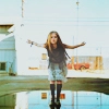 put on ur profile if u lyk avril