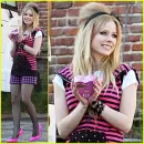 put on ur profile if u lyk avril