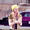 if u lyk avril put on ur profile