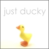 RUbbER dUCk.