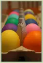 colour eggs