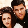 Kristen Stewart & Taylor Launter