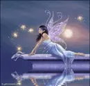 angel frente al agua