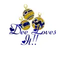 Dee Loves It