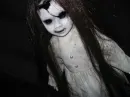 scaryy doll :L