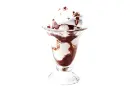 Ice cream sundae