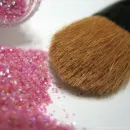 Glitter make up