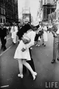 VJ DAY KISS