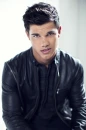 Taylor Lautner