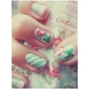 nails