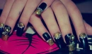 nails