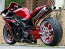 YAMAHA R1