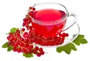 Tea with a currant