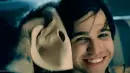 I dont care - Pete's smile... -melts-