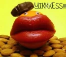 BIGGG LIPPS!!!!