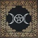 triple moon goddess 